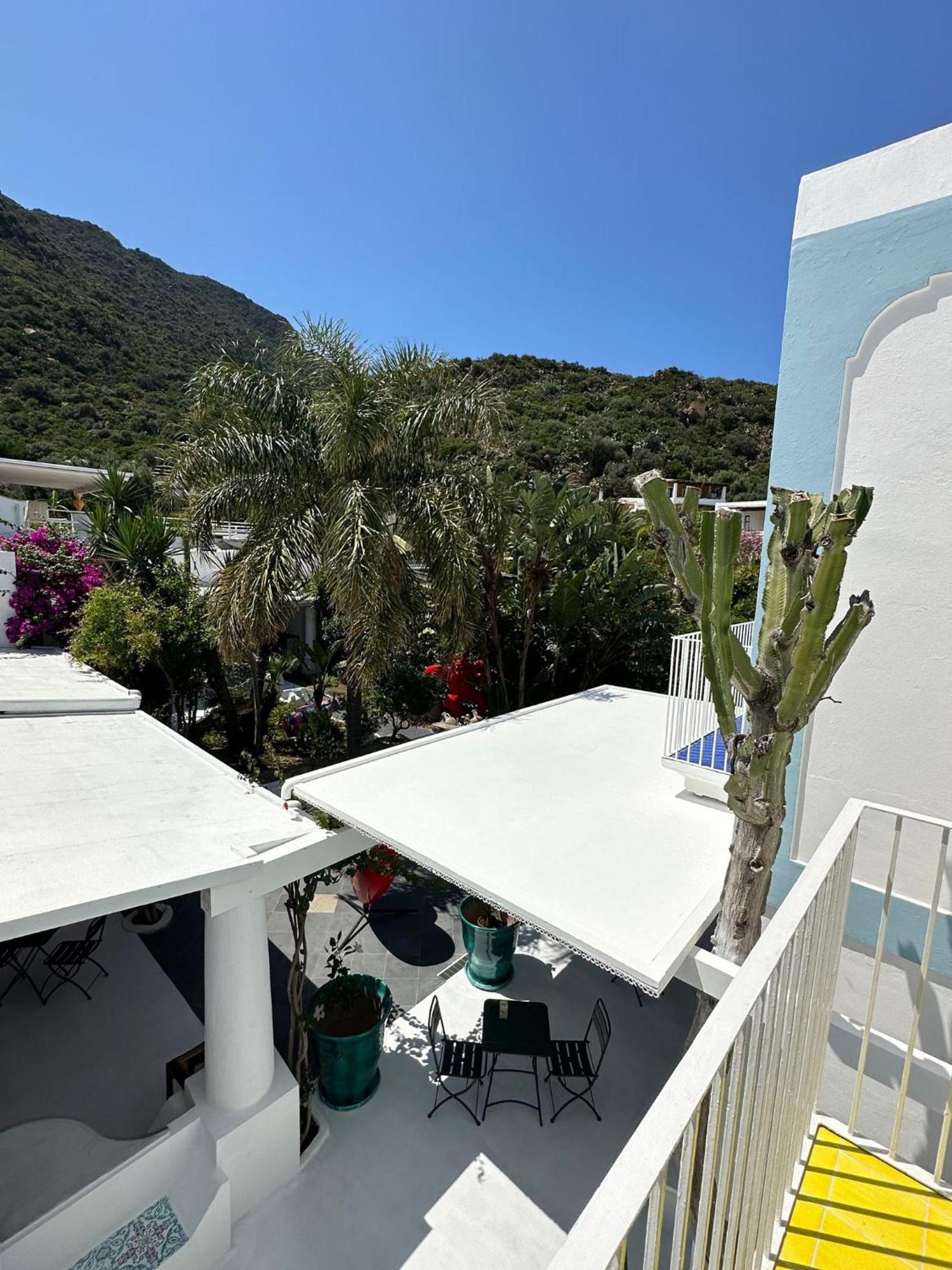 Art B&B Panarea Zewnętrze zdjęcie
