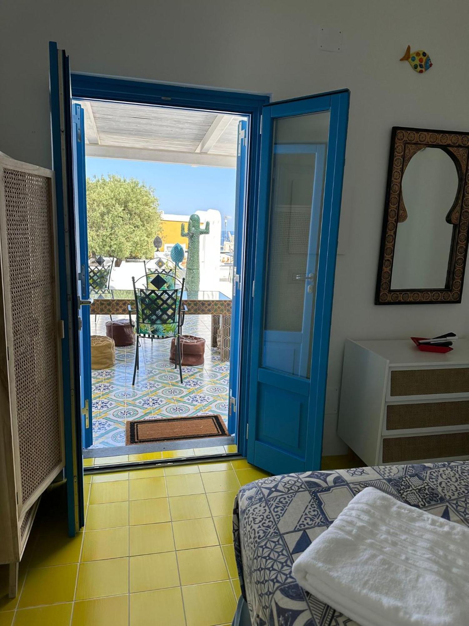 Art B&B Panarea Zewnętrze zdjęcie