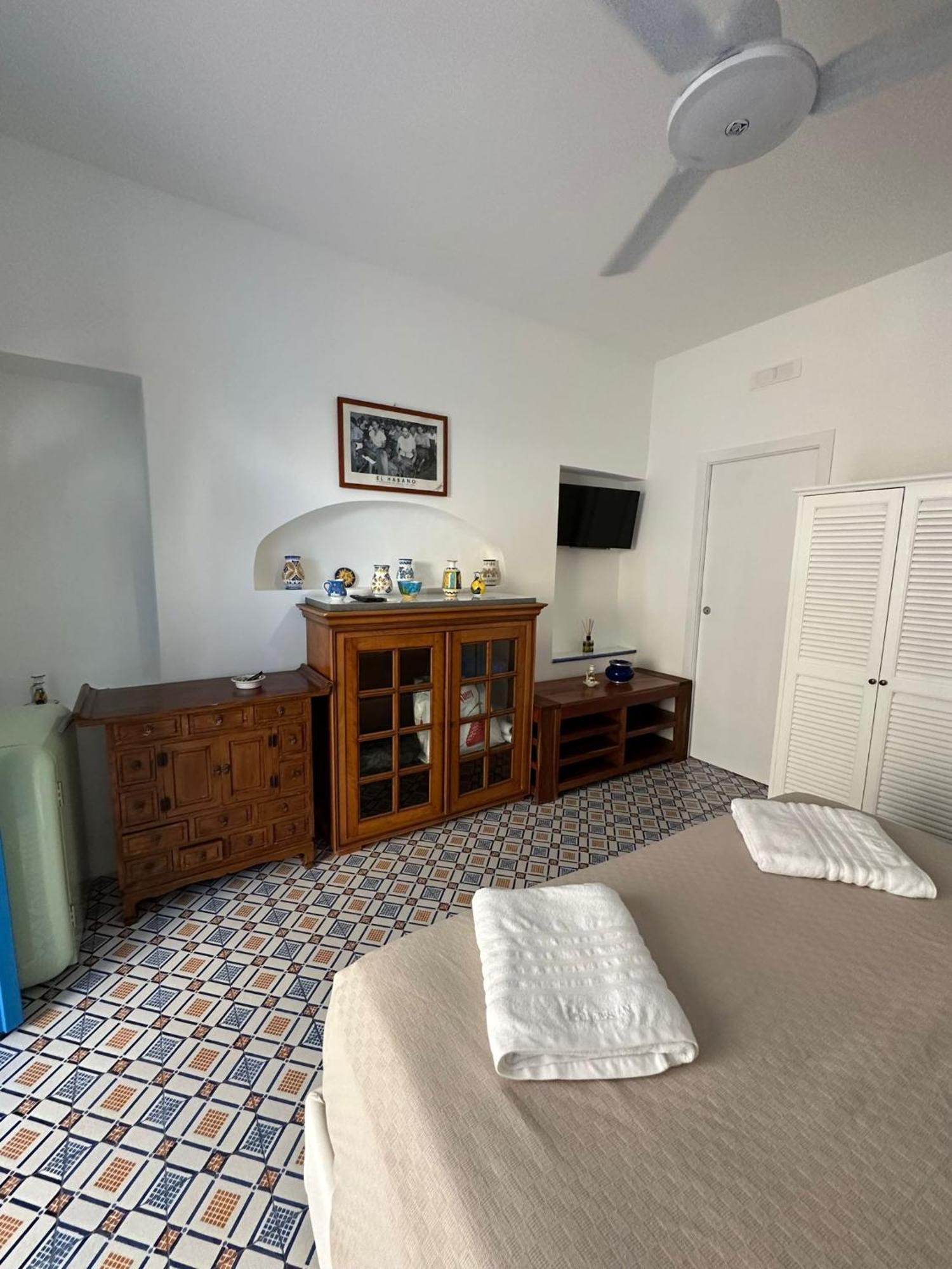 Art B&B Panarea Zewnętrze zdjęcie